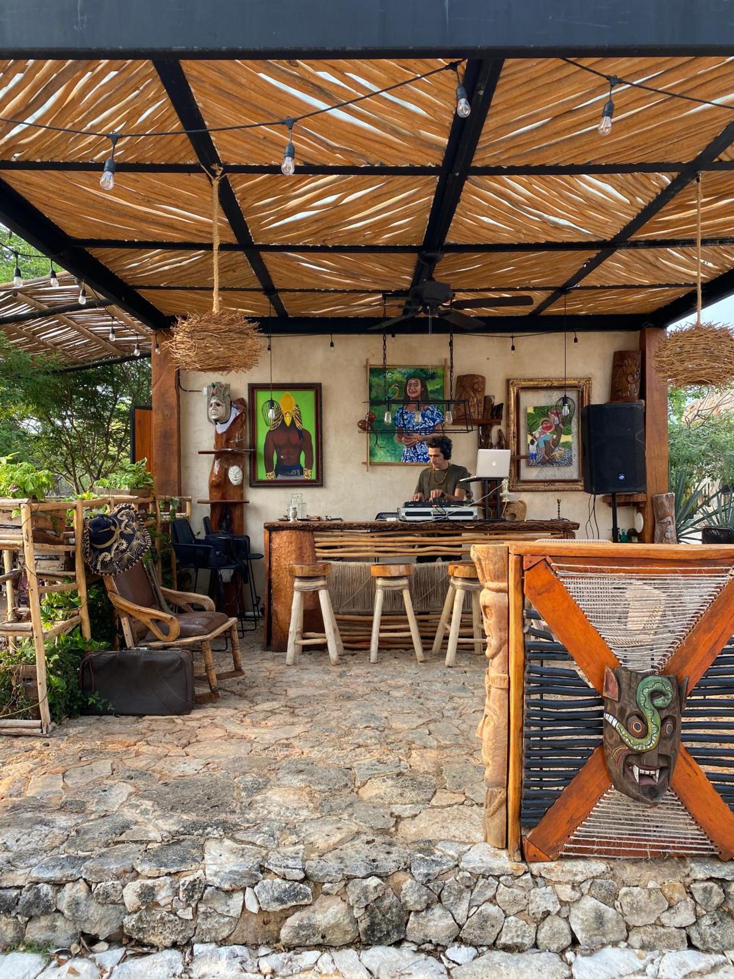Reset Atemporal Acomodação com café da manhã Homun Exterior foto